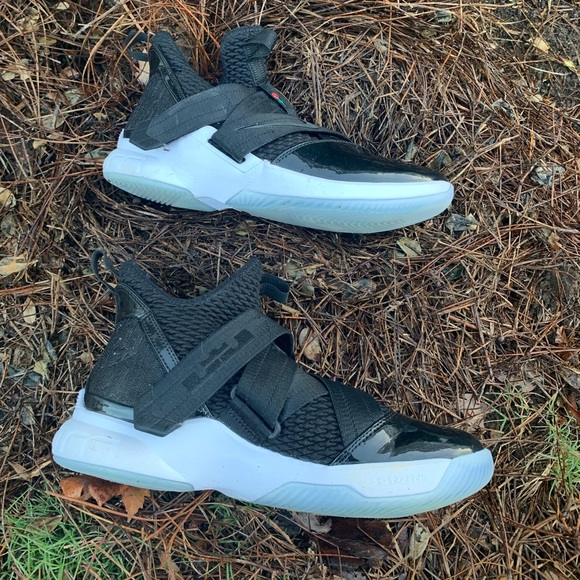 Nike Lebron Soldier 12 Sfg Sz 9 men - Picture 3 of 10